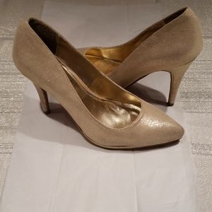 New Pumps Stiletto Platform Heels Women's 9 GOLD